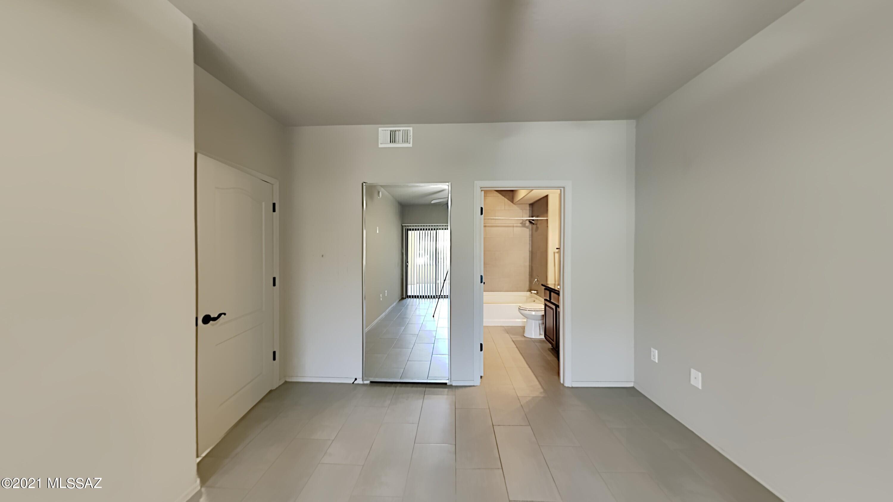 2550 East River Road Tucson, AZ 85718 - Photo 9 of 22