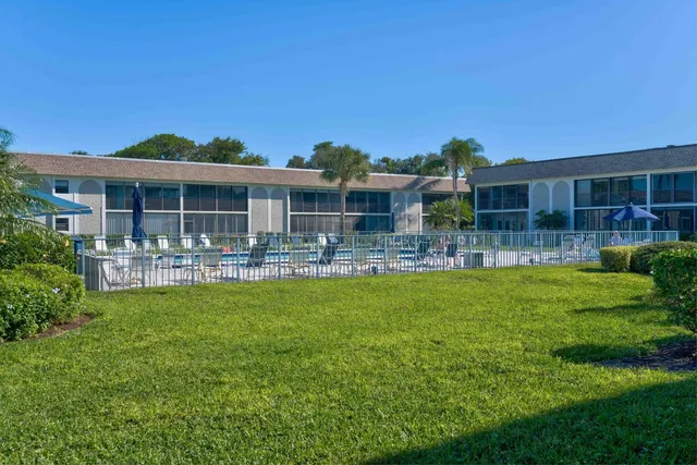 $4,800 | 755 Saturn Street, Unit C105, Jupiter, FL 33477