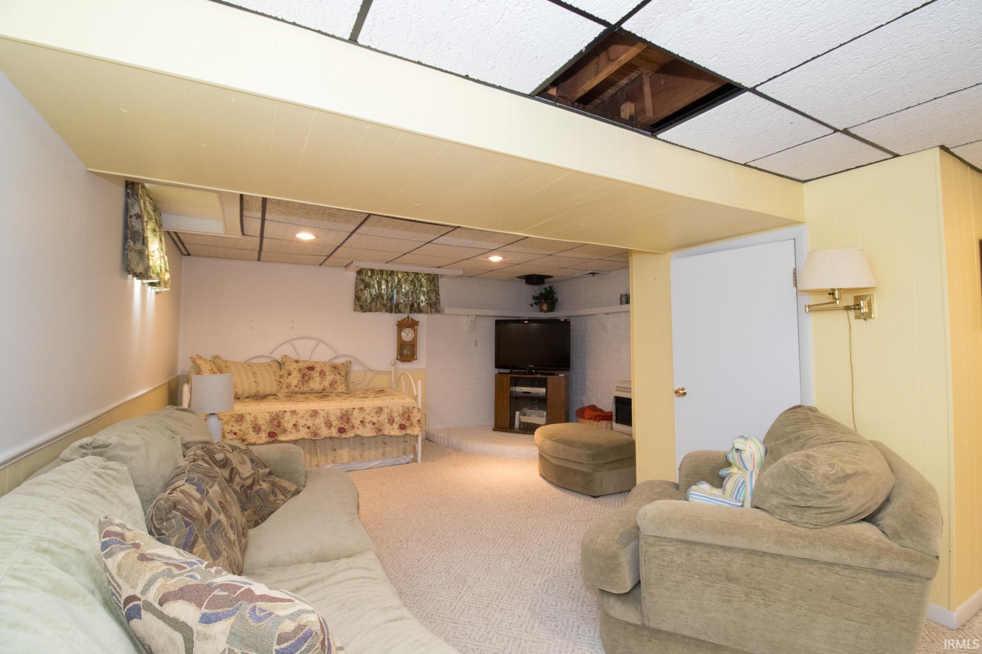 6109 Hogue Road Evansville, IN 47712 - Photo 16 of 20