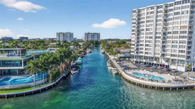 $425,000 | 11930 North Bayshore Drive, Unit 1103, North Miami, FL 33181
