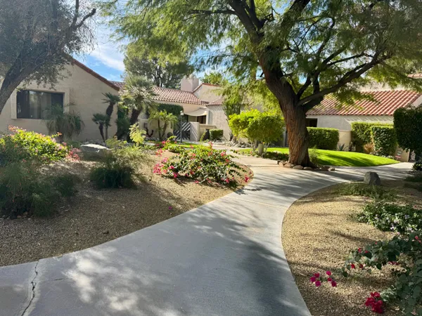 $3,200 | 310 Forest Hills Drive, Rancho Mirage, CA 92270