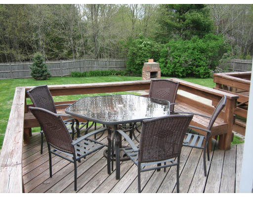 181 Corbett Road Stoughton, MA 02072 - Photo 3 of 13 Gallery Image 3