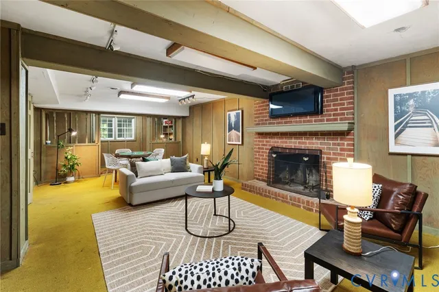 $865,000 | 213 West Brook Run Drive, Richmond, VA 23238