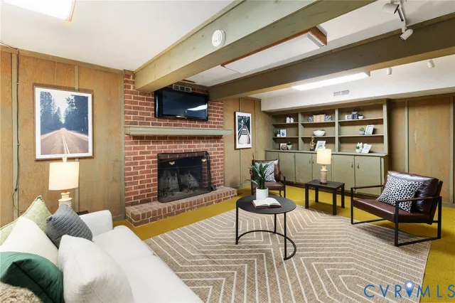 $865,000 | 213 West Brook Run Drive, Richmond, VA 23238