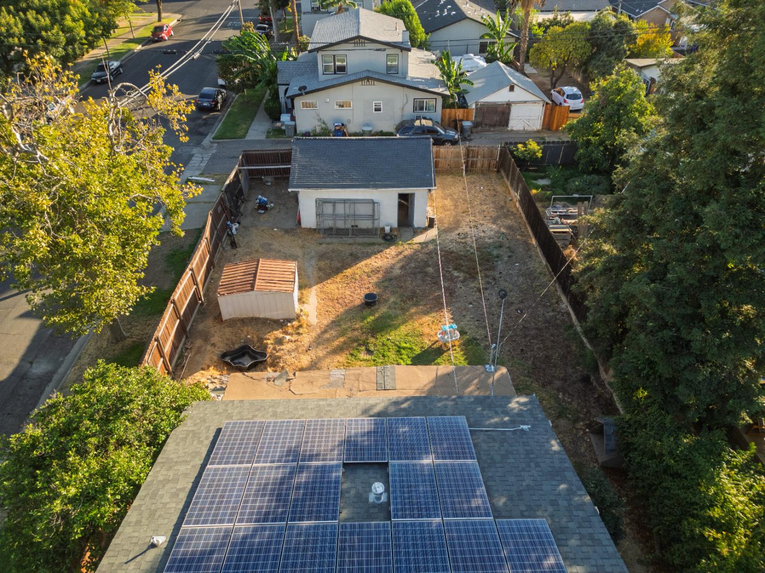 902 West 20th Street Merced, CA 95340 - Photo 47 of 48 an aerial view of a house with a yard