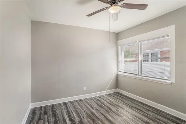$2,300 | 708 East Broad Street, Tampa, FL 33604