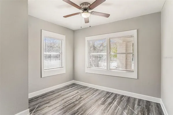 $2,300 | 708 East Broad Street, Tampa, FL 33604