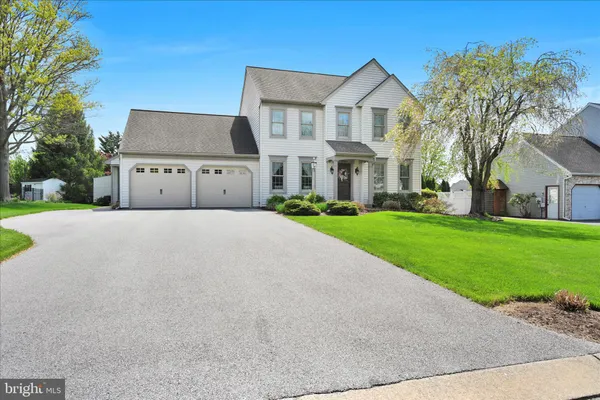 $549,900 | 1840 Krystle Drive, Lancaster, PA 17602