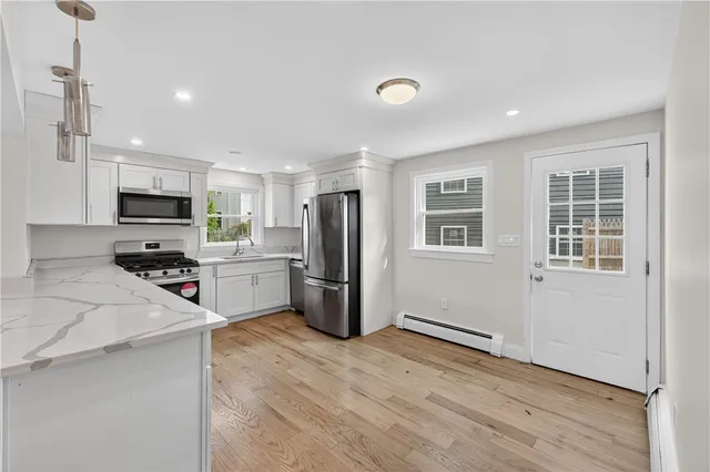 $1,199,999 | 31 Peach Avenue, Providence, RI 02906