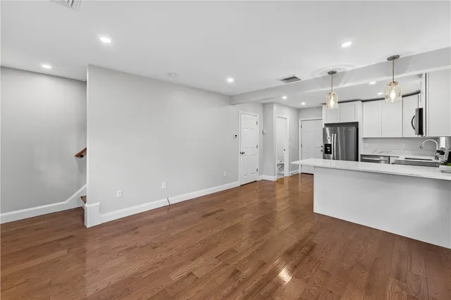 $1,199,999 | 31 Peach Avenue, Providence, RI 02906