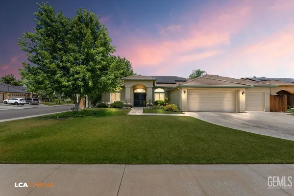$569,900 | Undisclosed Address, Bakersfield, CA 93312