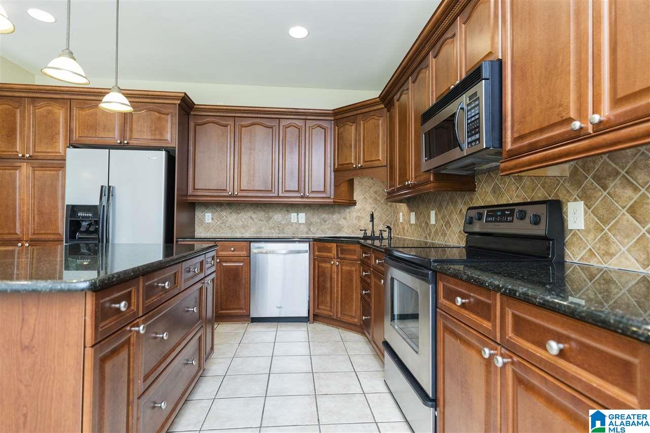 138 Thoroughbred Lane Alabaster, AL 35007 - Photo 4 of 38