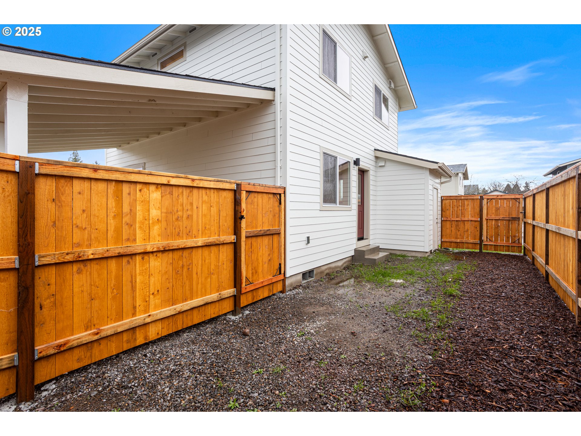 5260 Forest Lane Eugene, OR 97402 - Photo 27 of 29