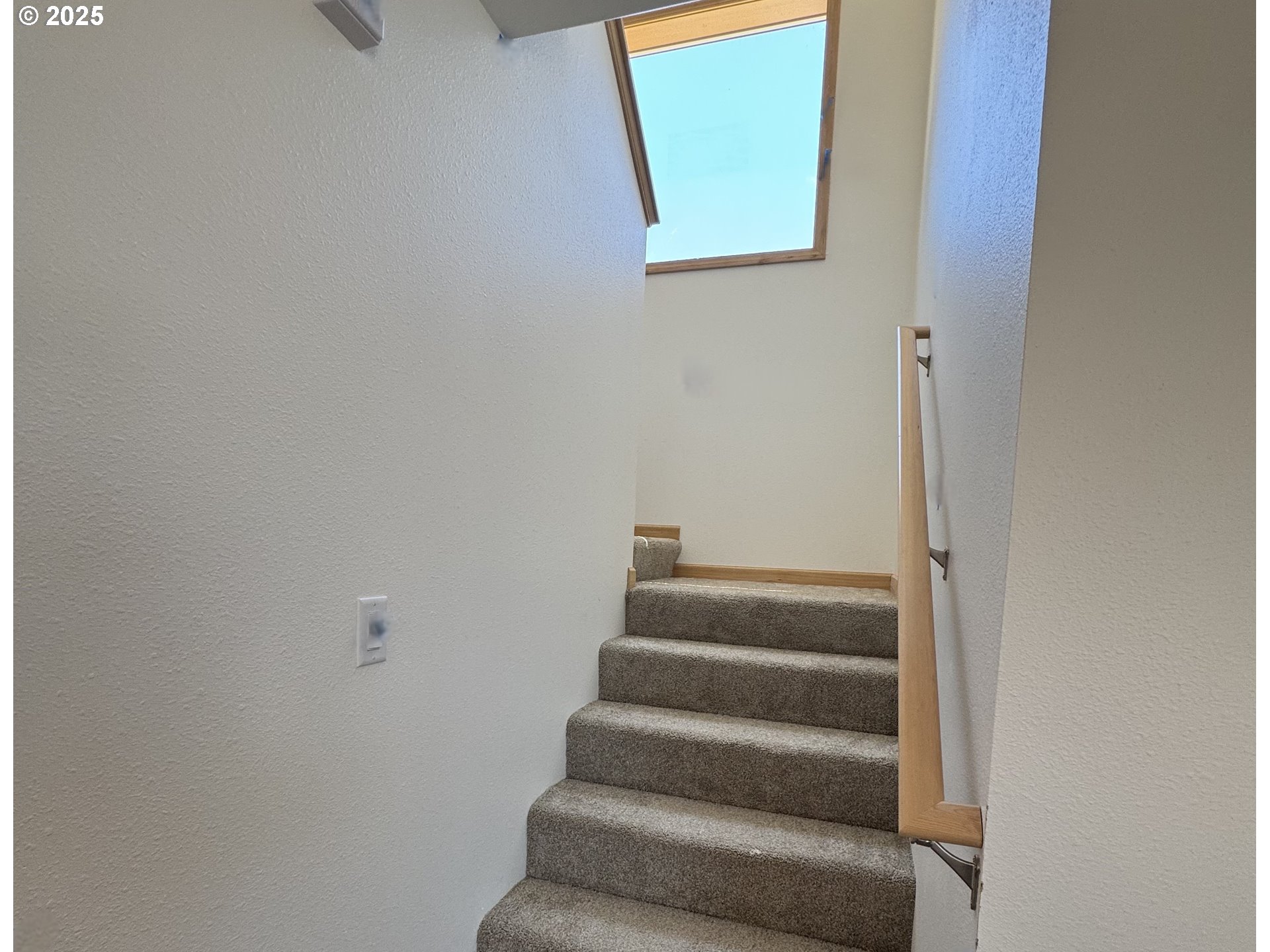 5260 Forest Lane Eugene, OR 97402 - Photo 9 of 17 a view of staircase with white walls