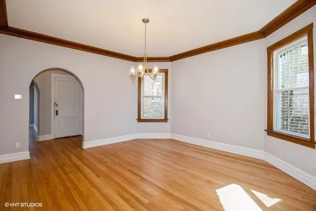 $2,100 | 4740 North Troy Street, Unit 1, Chicago, IL 60625