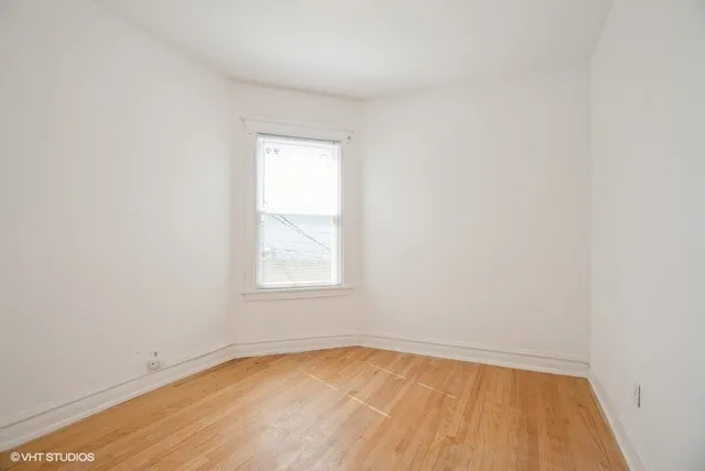 $2,100 | 4740 North Troy Street, Unit 1, Chicago, IL 60625