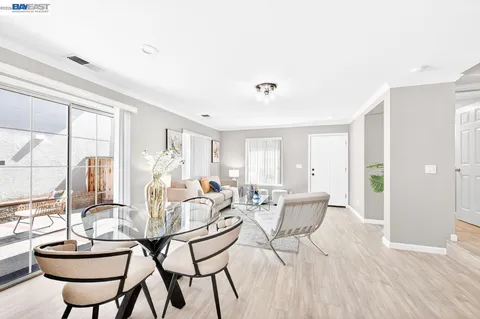 $950,000 | 1557 Hermocilla Way, San Jose, CA 95116