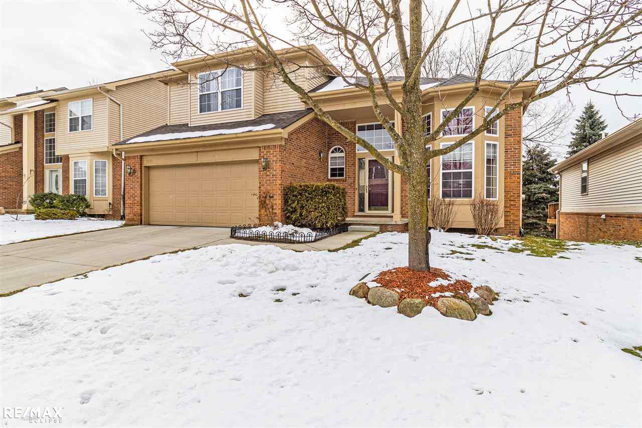 3151 Silverbrook Drive Rochester, MI 48306 - Photo 4 of 43