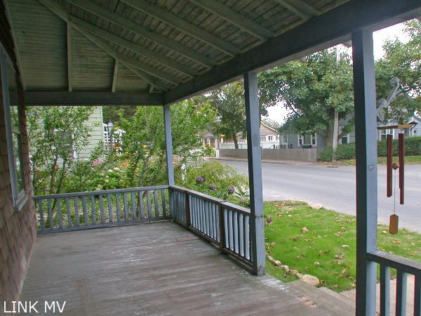 8 Wing Road Oak Bluffs, MA 02557 - Photo 7 of 9 Gallery Image 7