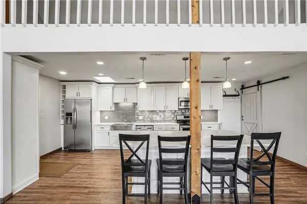 $545,000 | 13319 Darlin Road, Smithville, MO 64089