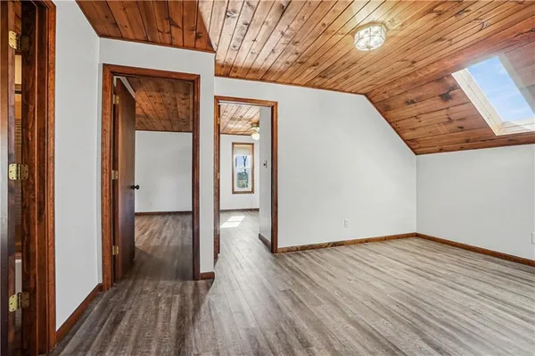 $545,000 | 13319 Darlin Road, Smithville, MO 64089