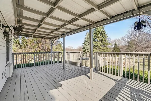 $545,000 | 13319 Darlin Road, Smithville, MO 64089