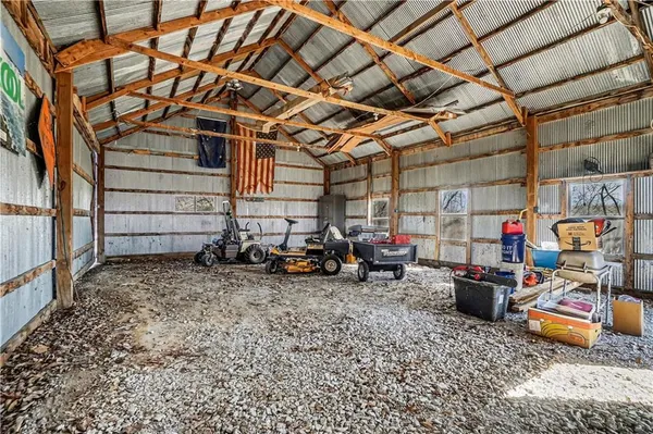 $545,000 | 13319 Darlin Road, Smithville, MO 64089