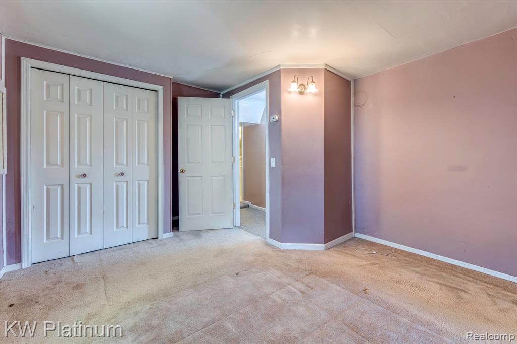 6674 Welch Road Yale, MI 48097 - Photo 15 of 25