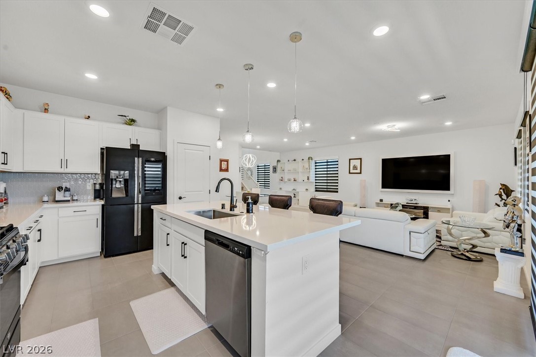 2933 Little Current Road North Las Vegas, NV 89086 - Photo 12 of 34