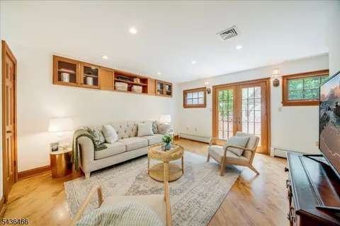 $1,598,000 | 30 Glenwood Drive, Short Hills, NJ 07078