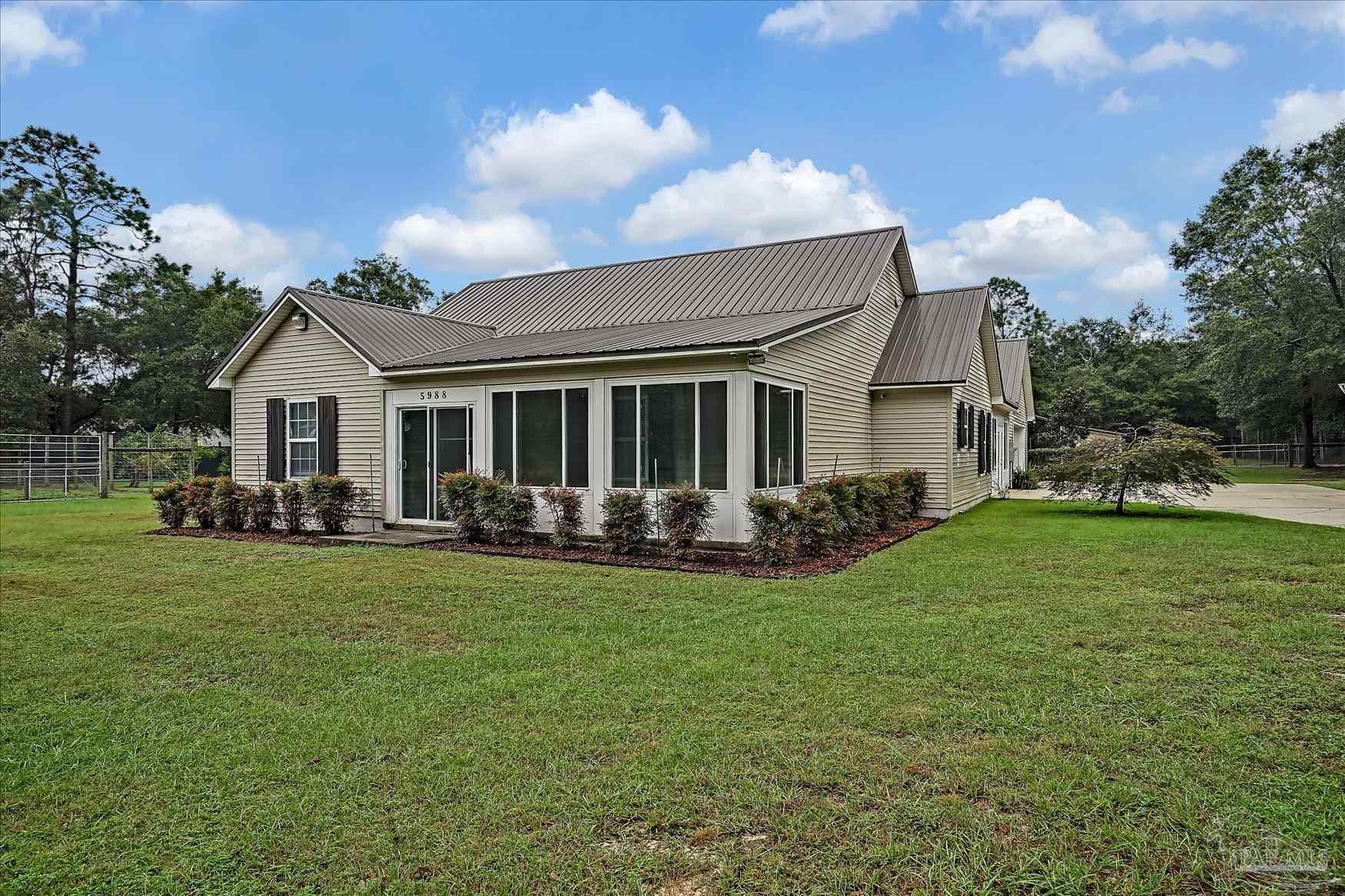 5988 Willard Norris Road Milton, FL 32570 - Photo 3 of 50 Gallery Image 3