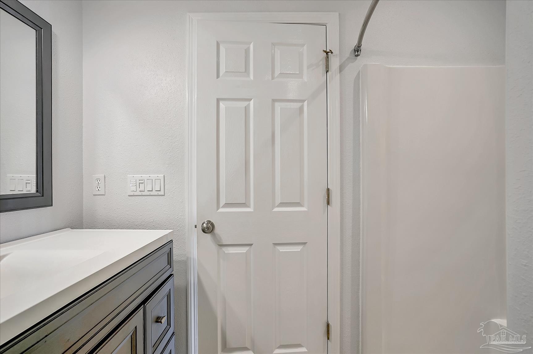 5988 Willard Norris Road Milton, FL 32570 - Photo 23 of 50 Gallery Image 23