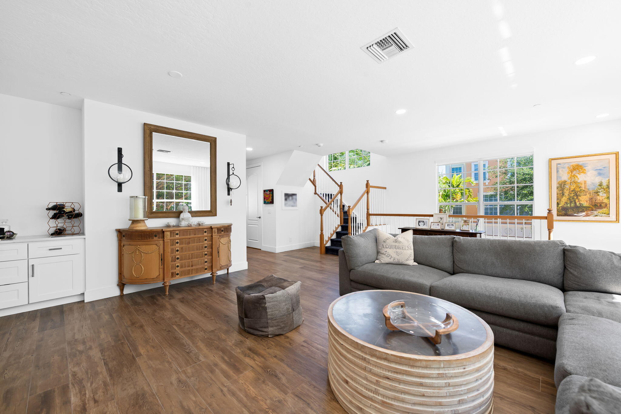 5675 Northeast Trieste Way Boca Raton, FL 33487 - Photo 11 of 37 Living Room