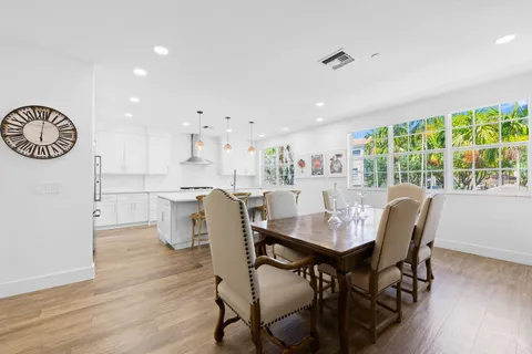 $1,300,000 | 5675 Northeast Trieste Way, Boca Raton, FL 33487
