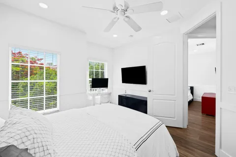 $1,300,000 | 5675 Northeast Trieste Way, Boca Raton, FL 33487