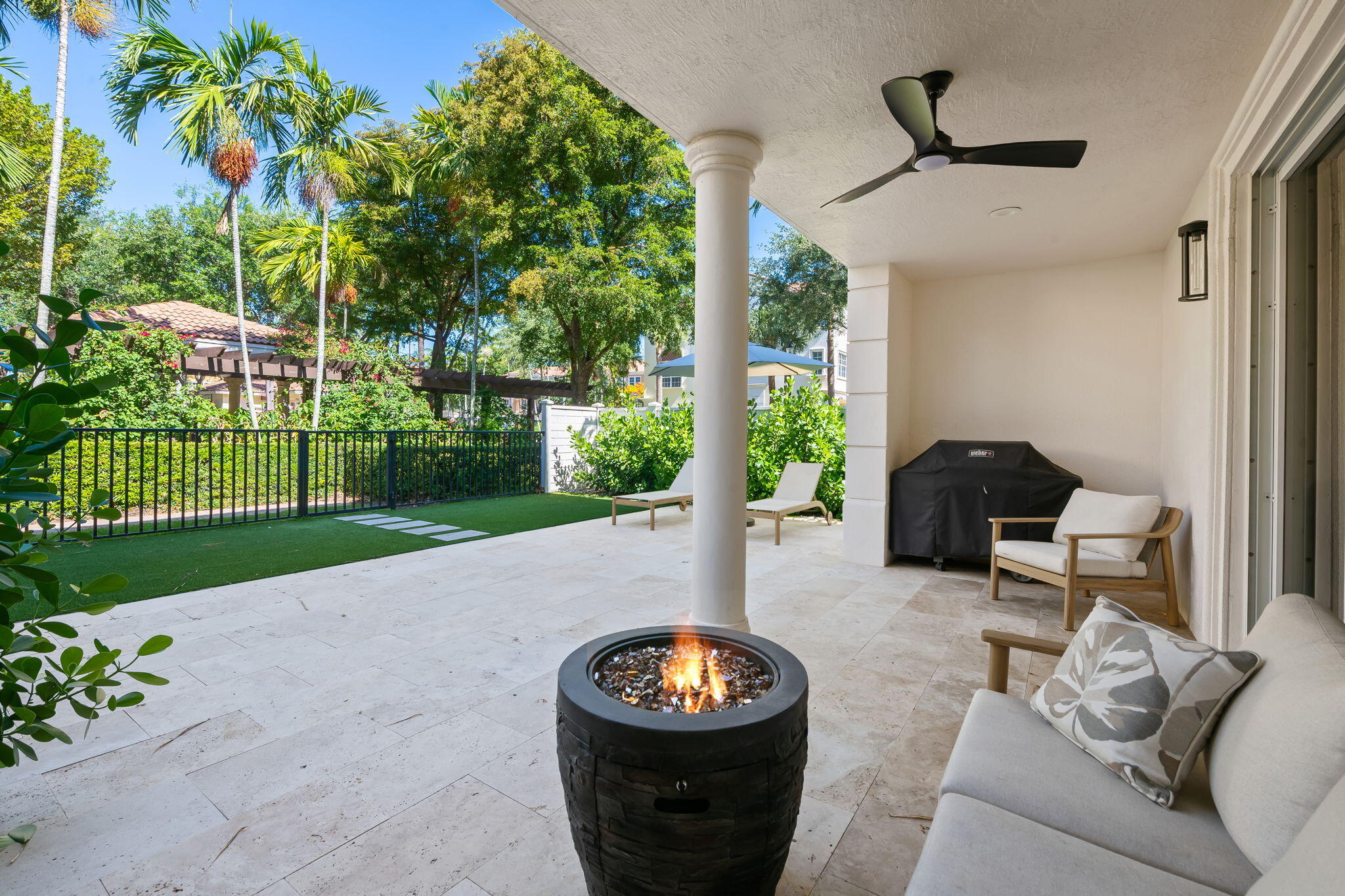 5675 Northeast Trieste Way Boca Raton, FL 33487 - Photo 32 of 37 Backyard