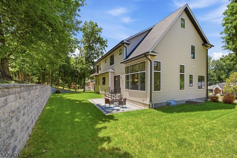 11 Rale Terrace Livingston, NJ 07039 - Photo 29 of 30 Gallery Image 29