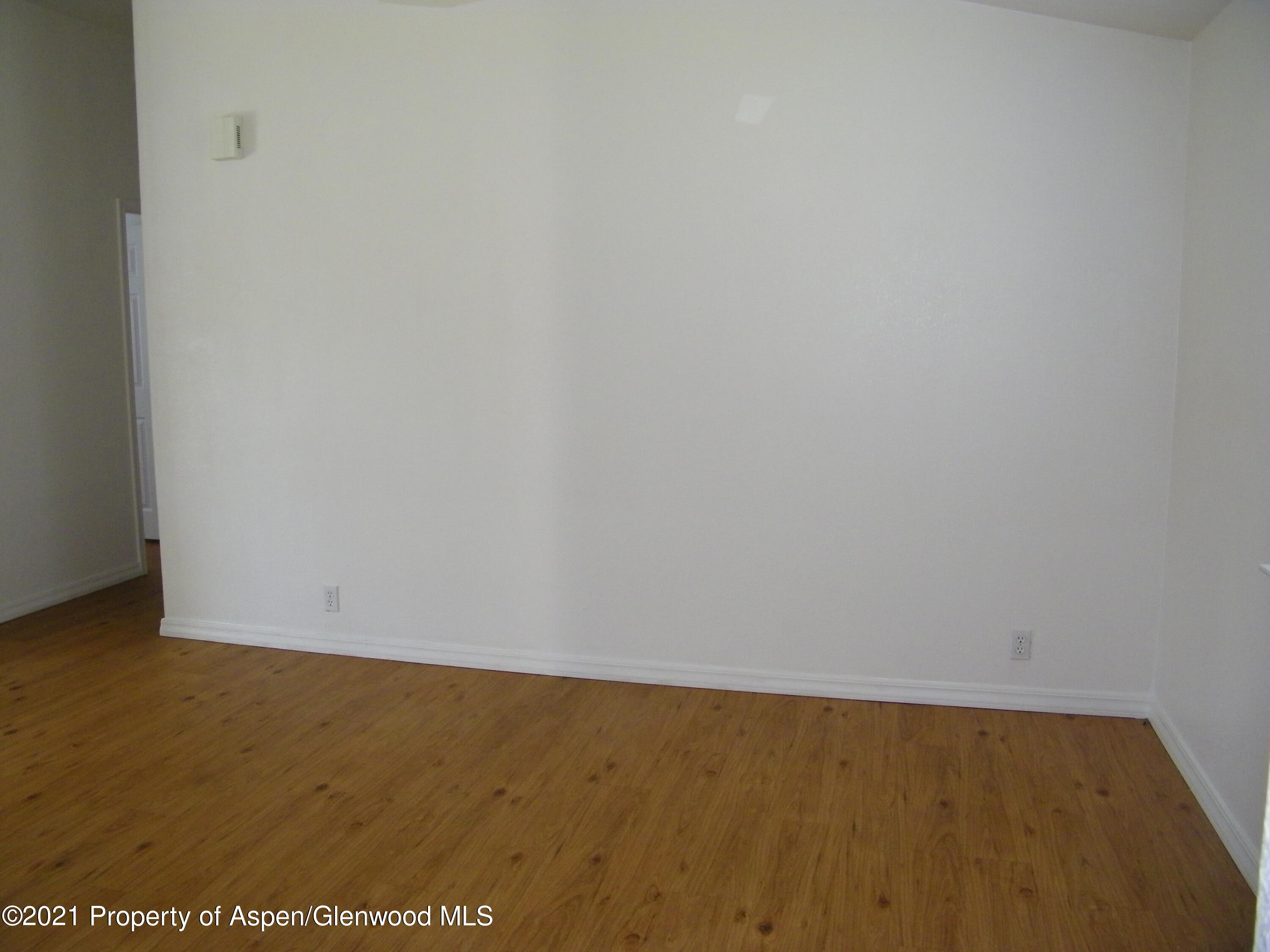 543 Evergreen Road Silt, CO 81652 - Photo 3 of 9 dining