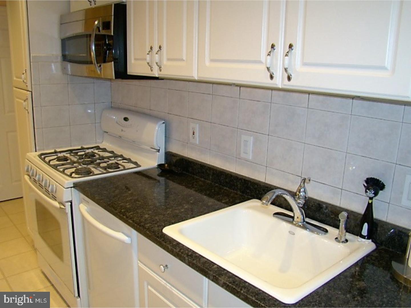 102 West Garrison Road Brookhaven, PA 19015 - Photo 7 of 23 Kitchen