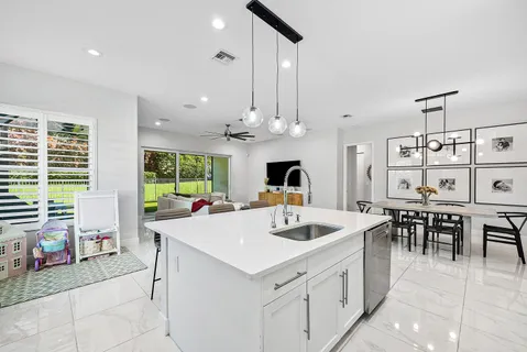 $999,000 | 9651 Eagle River Road, Delray Beach, FL 33446