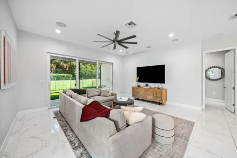 $999,000 | 9651 Eagle River Road, Delray Beach, FL 33446