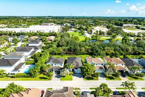 $999,000 | 9651 Eagle River Road, Delray Beach, FL 33446