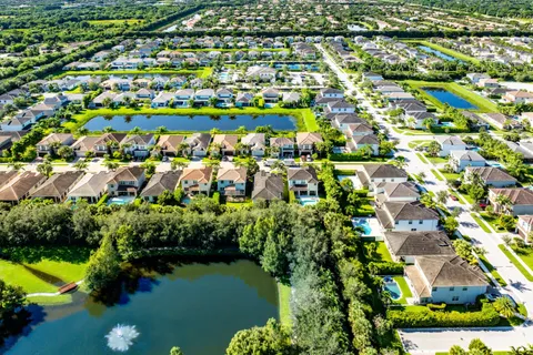 $999,000 | 9651 Eagle River Road, Delray Beach, FL 33446