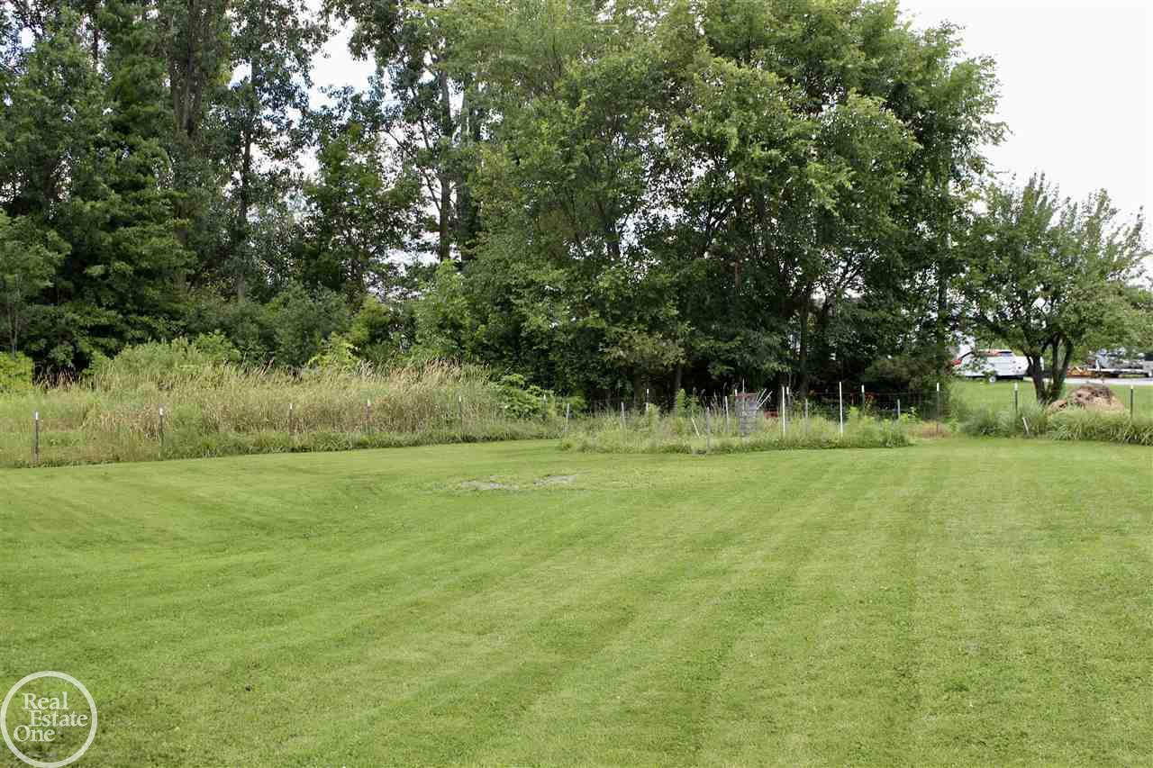 7582 Shea Road Fair Haven, MI 48023 - Photo 23 of 24