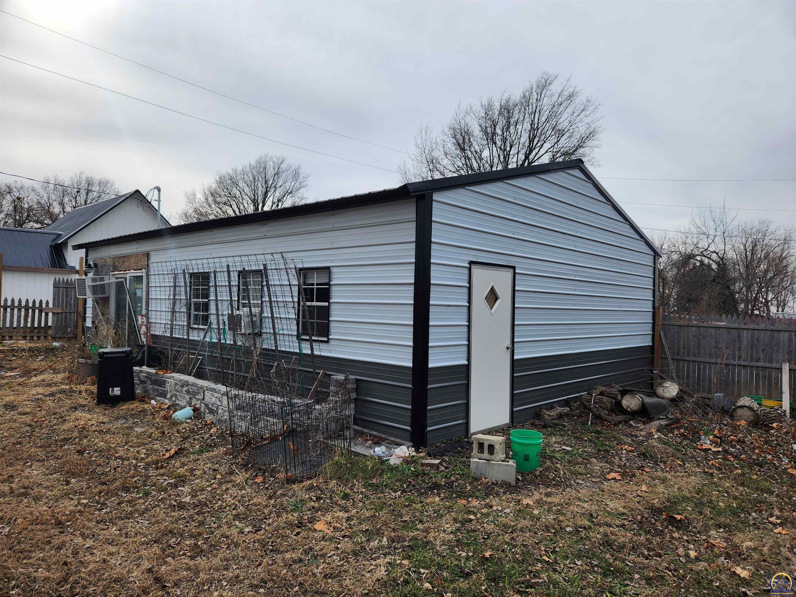 741 Cedar Street Everest, KS 66424 - Photo 2 of 3