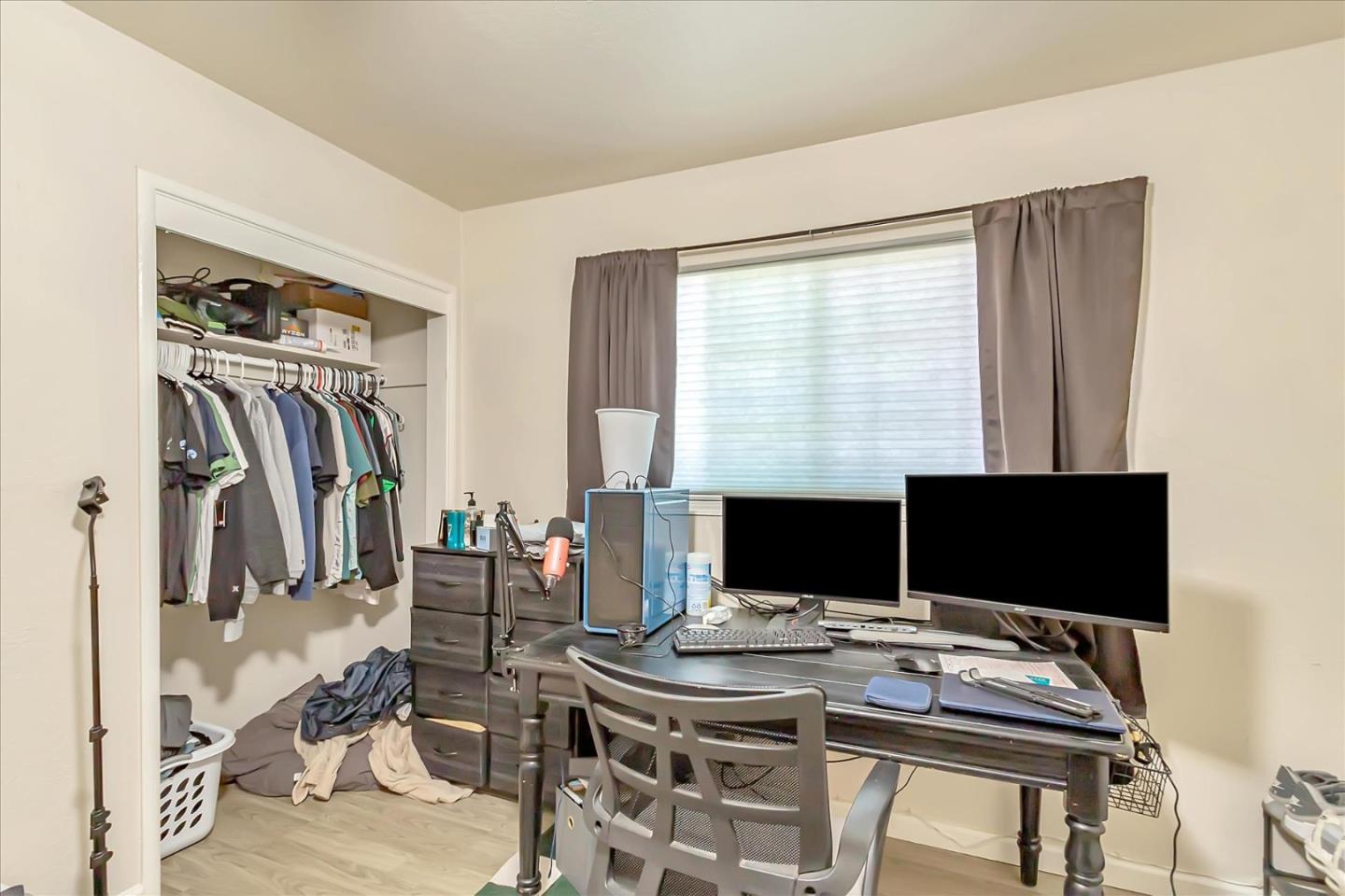 22620 Alcalde Road Cupertino, CA 95014 - Photo 20 of 39 a view of a workspace with furniture