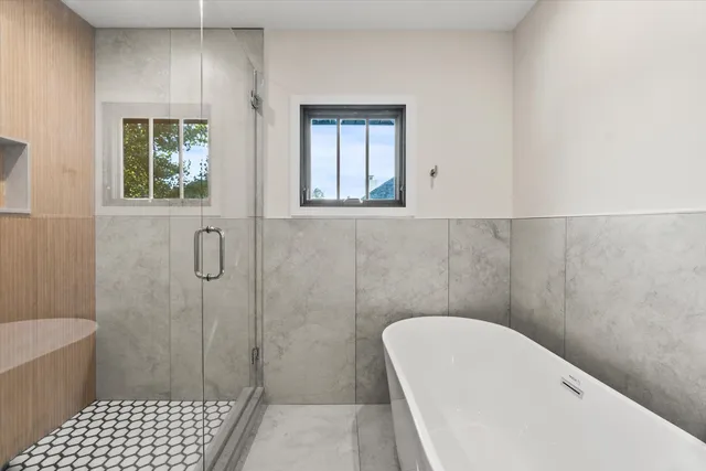 $1,375,000 | 415 North Haddow Avenue, Arlington Heights, IL 60004