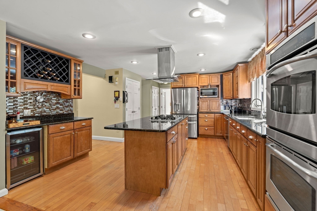 9 Abby Road Westford, MA 01886 - Photo 16 of 41