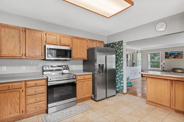 $430,000 | 4760 Dominick Drive, Minnetonka, MN 55343