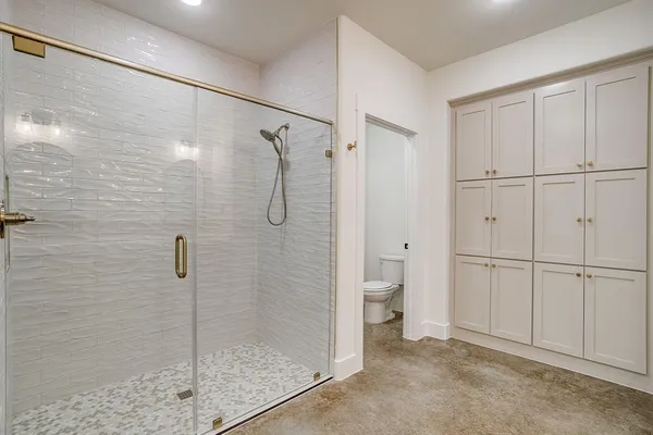 $3,650 | 106 Cardinal Wds, Granbury, TX 76049